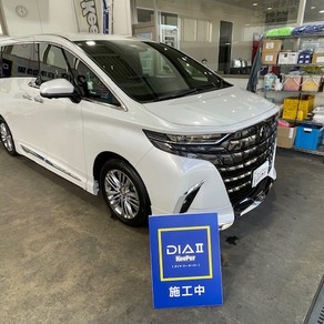 トヨタ・アルファード