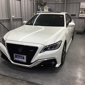 トヨタ・クラウン