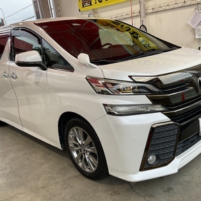 トヨタ・ヴェルファイア