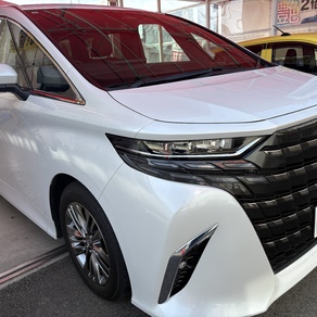 トヨタ・アルファード