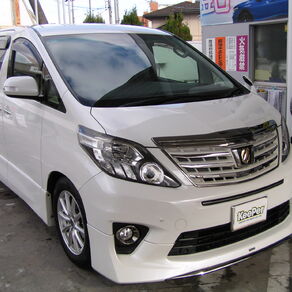 トヨタ・アルファード