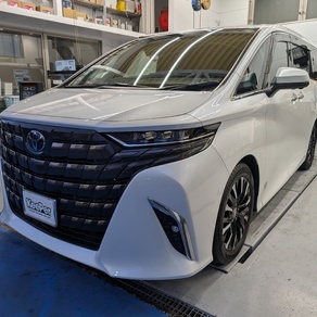 トヨタ・アルファード