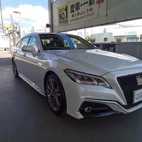 トヨタ・クラウン