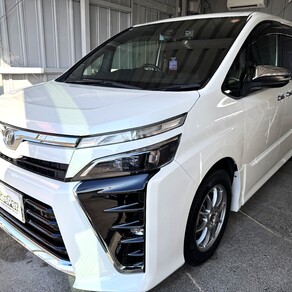 トヨタ・ヴォクシー