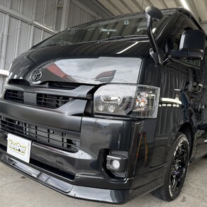 トヨタ・ハイエース(ワイド・ミドルルーフ)