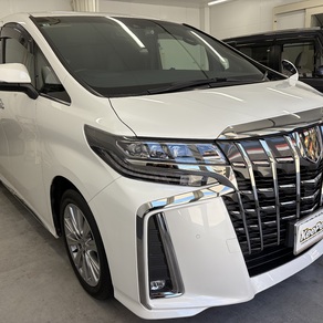 トヨタ・アルファード