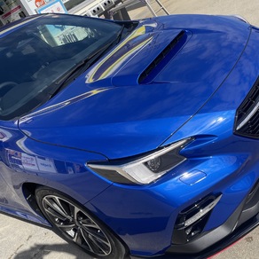 スバル・レヴォーグ