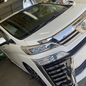 トヨタ・ヴェルファイア