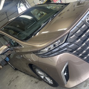 トヨタ・アルファード