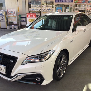 トヨタ・クラウン