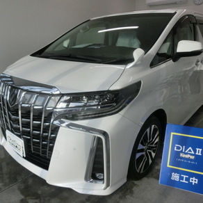 トヨタ・アルファード