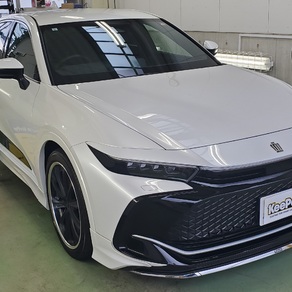 トヨタ・クラウン