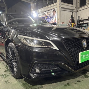 トヨタ・クラウン