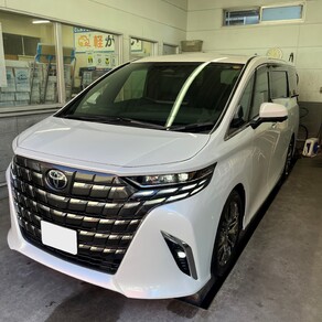 トヨタ・アルファード