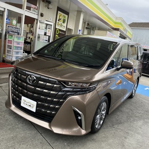 トヨタ・アルファード
