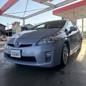 トヨタ・プリウス