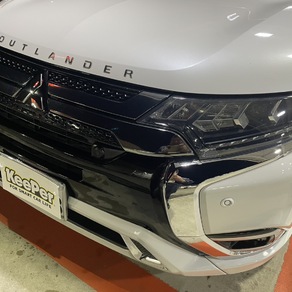 三菱・アウトランダー