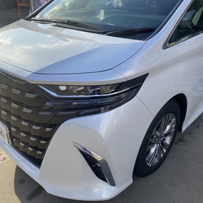 トヨタ・アルファード