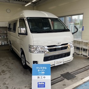 トヨタ・ハイエース(ワイド・ミドルルーフ)