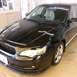 スバル・レガシィB4