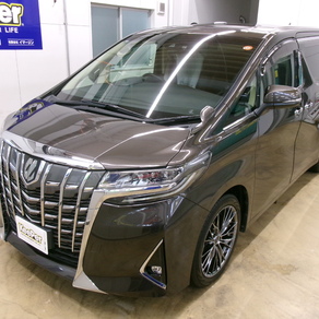 トヨタ・アルファード