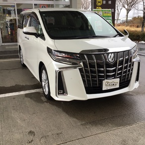 トヨタ・アルファード