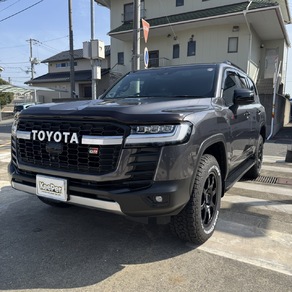 トヨタ・ランドクルーザー300