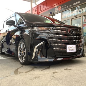 トヨタ・アルファード