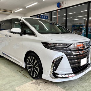 トヨタ・アルファード