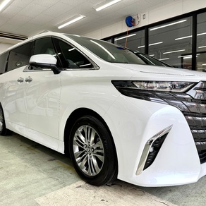 トヨタ・アルファード