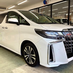 トヨタ・アルファード