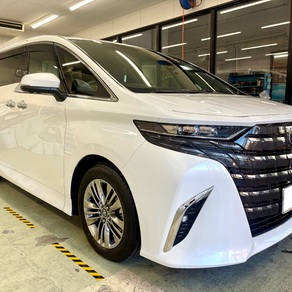 トヨタ・アルファード