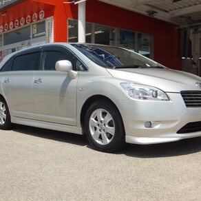 トヨタ・マークXジオ