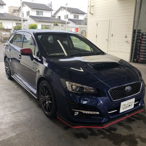 スバル・レヴォーグ