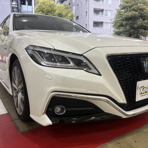 トヨタ・クラウン