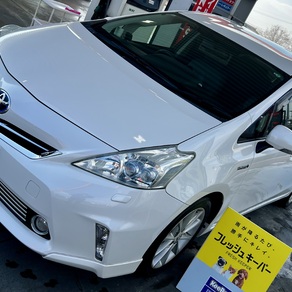 トヨタ・プリウスα