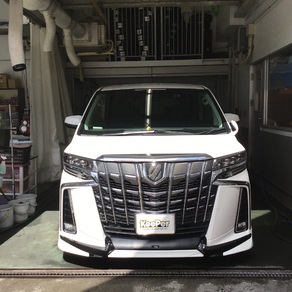 トヨタ・アルファード