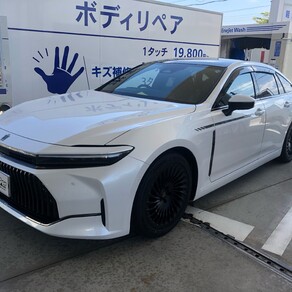 トヨタ・クラウン