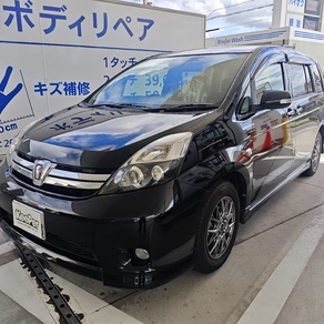 トヨタ・アイシス