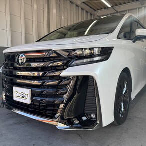 トヨタ・ヴェルファイア