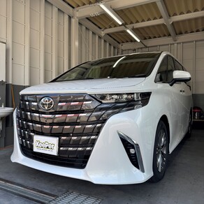 トヨタ・アルファード