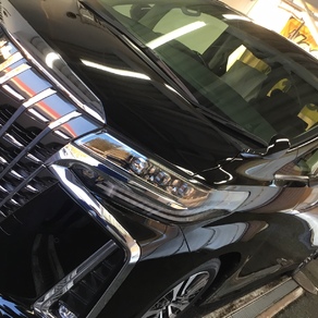 トヨタ・アルファード