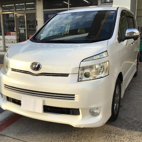 トヨタ・ヴォクシー