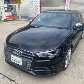 アウディ・S4