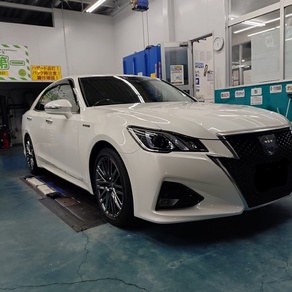 トヨタ・クラウン