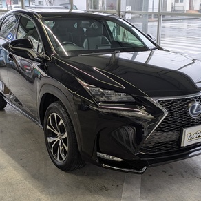 レクサス・NX