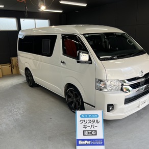 トヨタ・ハイエース(ワイド・ミドルルーフ)