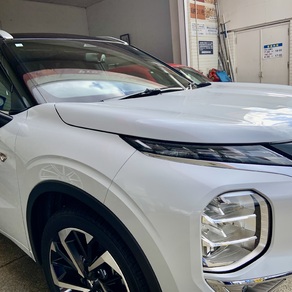 三菱・アウトランダー