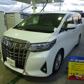 トヨタ・アルファード