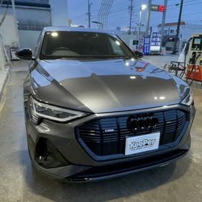 アウディ・e-tron